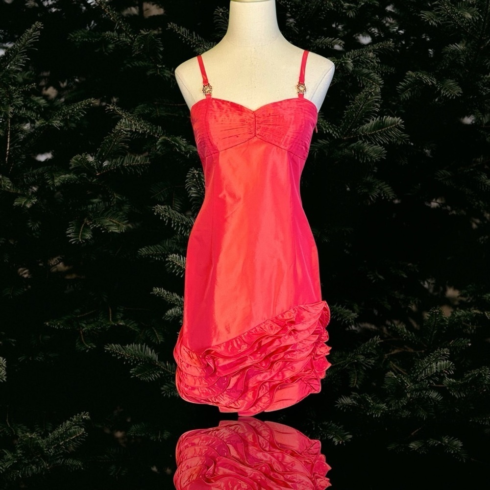 NWT Laundry by Shelli Segal Pleated Bust Gold Charm Detail Ruffled Mini Dress 4